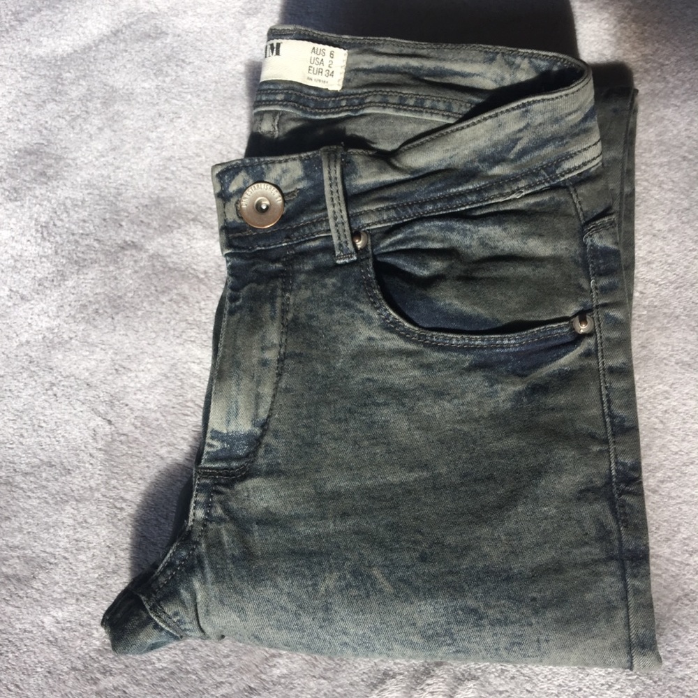 Cotton On Never Worn Green Distressed Denim Jeans